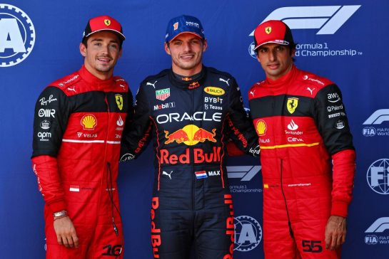 Qualifying top three in parc ferme (L to R): Charles Leclerc (MON) Ferrari, second; Max Verstappen (NLD) Red Bull Racing, pole position; Carlos Sainz Jr (ESP) Ferrari, third.
03.09.2022. Formula 1 World Championship, Rd 14, Dutch Grand Prix, Zandvoort, Netherlands, Qualifying Day.
- www.xpbimages.com, EMail: requests@xpbimages.com © Copyright: Miltenburg / XPB Images
