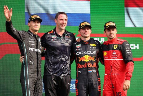 The podium (L to R): George Russell (GBR) Mercedes AMG F1, second; Max Verstappen (NLD) Red Bull Racing, race winner; Charles Leclerc (MON) Ferrari, third.
04.09.2022. Formula 1 World Championship, Rd 14, Dutch Grand Prix, Zandvoort, Netherlands, Race Day.
- www.xpbimages.com, EMail: requests@xpbimages.com © Copyright: Moy / XPB Images