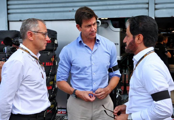 Stefano Domenicali (ITA) Formula One President and CEO with Toto Wolff (GER) Mercedes AMG F1 Shareholder and Executive Director and Mohammed Bin Sulayem (UAE) FIA President. 09.09.2022. Formula 1 World Championship, Rd 16, Italian Grand Prix, Monza, Italy, Practice