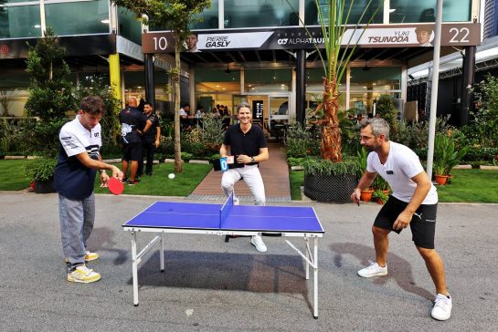 (L to R): Pierre Gasly (FRA) AlphaTauri plays table tennis with Timo Glock (GER) in the paddock.
29.09.2022. Formula 1 World Championship, Rd 17, Singapore Grand Prix, Marina Bay Street Circuit, Singapore, Preparation Day.
- www.xpbimages.com, EMail: requests@xpbimages.com © Copyright: Moy / XPB Images