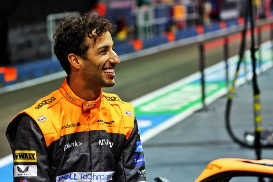 Daniel Ricciardo (AUS) McLaren.
29.09.2022. Formula 1 World Championship, Rd 17, Singapore Grand Prix, Marina Bay Street Circuit, Singapore, Preparation Day.
 - www.xpbimages.com, EMail: requests@xpbimages.com © Copyright: Coates / XPB Images