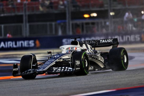 Pierre Gasly (FRA) AlphaTauri AT03.
01.10.2022. Formula 1 World Championship, Rd 17, Singapore Grand Prix, Marina Bay Street Circuit, Singapore, Qualifying Day.
- www.xpbimages.com, EMail: requests@xpbimages.com © Copyright: Moy / XPB Images