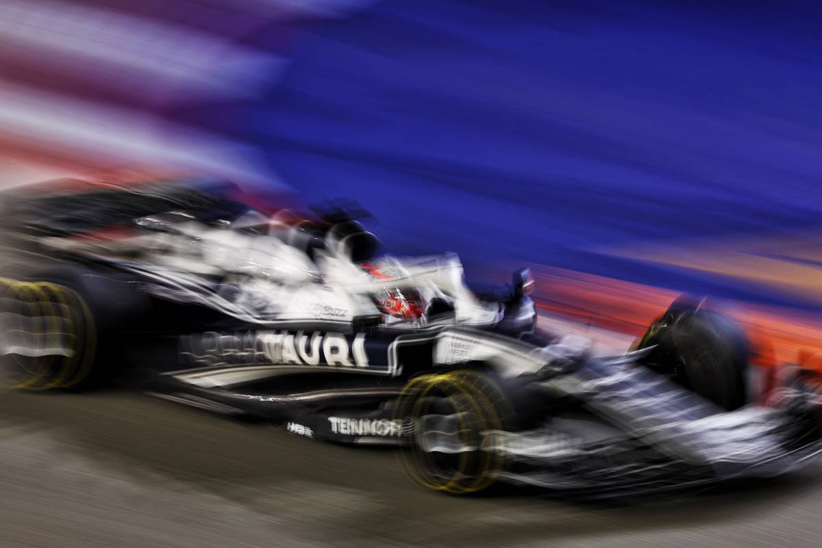 Pierre Gasly (FRA) AlphaTauri AT03. 02.10.2022. Formula 1 World Championship, Rd 17, Singapore Grand Prix, Marina Bay Street Circuit, Singapore, Race