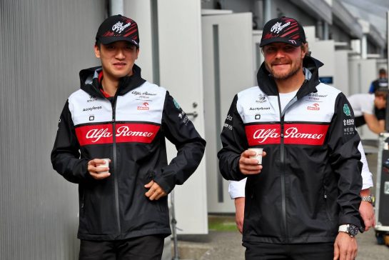 (L to R): Guanyu Zhou (CHN) Alfa Romeo F1 Team with team mate Valtteri Bottas (FIN) Alfa Romeo F1 Team.
08.10.2022. Formula 1 World Championship, Rd 18, Japanese Grand Prix, Suzuka, Japan, Qualifying Day.
- www.xpbimages.com, EMail: requests@xpbimages.com © Copyright: Batchelor / XPB Images