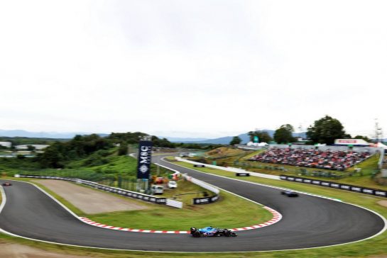 Fernando Alonso (ESP) Alpine F1 Team A522.
08.10.2022. Formula 1 World Championship, Rd 18, Japanese Grand Prix, Suzuka, Japan, Qualifying Day.
- www.xpbimages.com, EMail: requests@xpbimages.com © Copyright: Coates / XPB Images