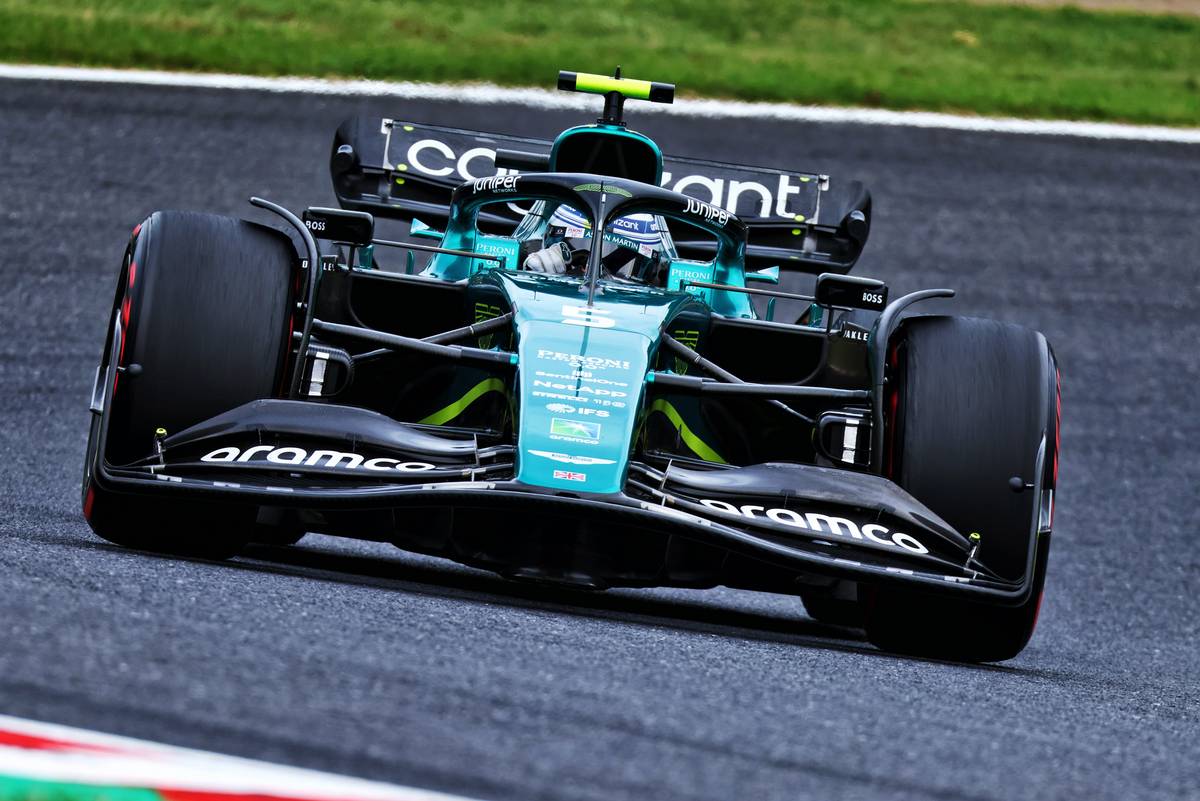 Sebastian Vettel (GER) Aston Martin F1 Team AMR22. 08.10.2022. Formula 1 World Championship, Rd 18, Japanese Grand Prix, Suzuka, Japan, Qualifying