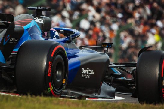 Alexander Albon (THA) Williams Racing FW44.
08.10.2022. Formula 1 World Championship, Rd 18, Japanese Grand Prix, Suzuka, Japan, Qualifying Day.
- www.xpbimages.com, EMail: requests@xpbimages.com © Copyright: Bearne / XPB Images