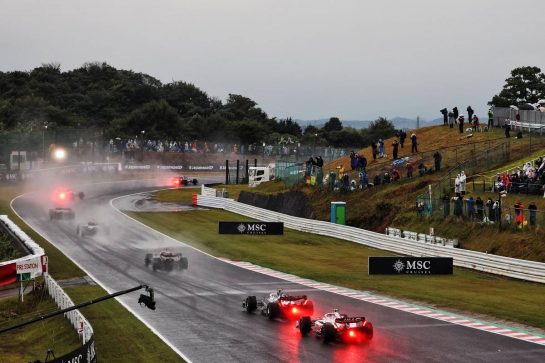 Mick Schumacher (GER) Haas VF-22.
09.10.2022. Formula 1 World Championship, Rd 18, Japanese Grand Prix, Suzuka, Japan, Race Day.
- www.xpbimages.com, EMail: requests@xpbimages.com © Copyright: Bearne / XPB Images