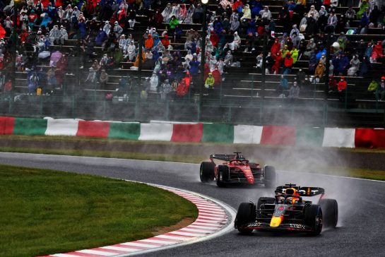 Max Verstappen (NLD) Red Bull Racing RB18.
09.10.2022. Formula 1 World Championship, Rd 18, Japanese Grand Prix, Suzuka, Japan, Race Day.
- www.xpbimages.com, EMail: requests@xpbimages.com © Copyright: Coates / XPB Images