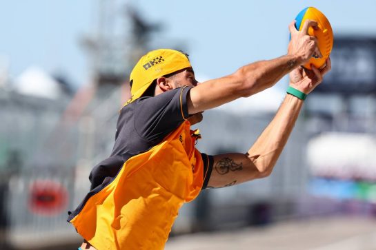 Daniel Ricciardo (AUS), McLaren F1 Team
20.10.2022. Formula 1 World Championship, Rd 19, United States Grand Prix, Austin, Texas, USA, Preparation Day.
- www.xpbimages.com, EMail: requests@xpbimages.com © Copyright: Charniaux / XPB Images