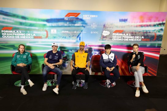 (L to R): Sebastian Vettel (GER) Aston Martin F1 Team; Nicholas Latifi (CDN) Williams Racing; Daniel Ricciardo (AUS) McLaren; Yuki Tsunoda (JPN) AlphaTauri; and George Russell (GBR) Mercedes AMG F1, in the FIA Press Conference.
27.10.2022. Formula 1 World Championship, Rd 20, Mexican Grand Prix, Mexico City, Mexico, Preparation Day.
- www.xpbimages.com, EMail: requests@xpbimages.com © Copyright: XPB Images