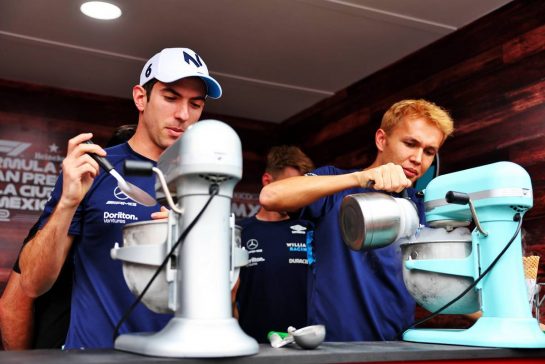 (L to R): Nicholas Latifi (CDN) Williams Racing and Alexander Albon (THA) Williams Racing make ice cream.
27.10.2022. Formula 1 World Championship, Rd 20, Mexican Grand Prix, Mexico City, Mexico, Preparation Day.
- www.xpbimages.com, EMail: requests@xpbimages.com © Copyright: Batchelor / XPB Images