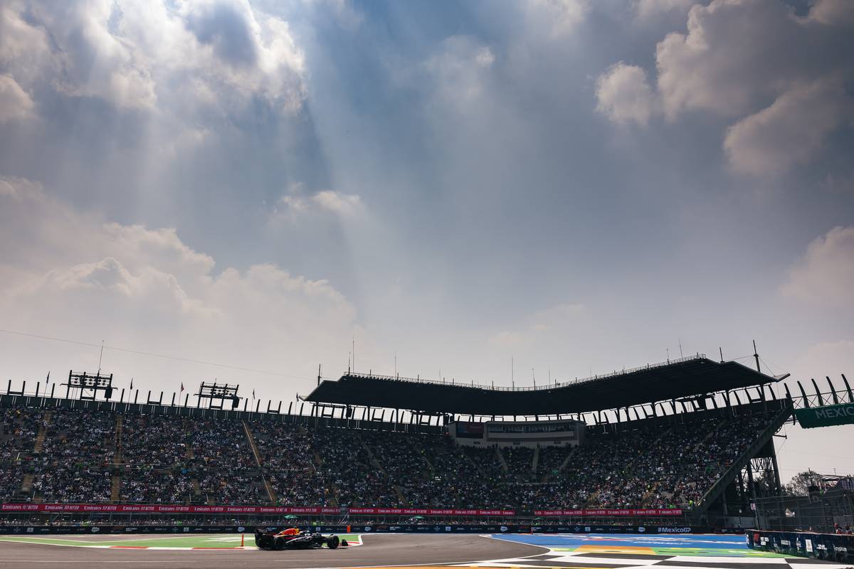 Max Verstappen (NLD) Red Bull Racing RB18. 28.10.2022. Formula 1 World Championship, Rd 20, Mexican Grand Prix, Mexico City, Mexico, Practice