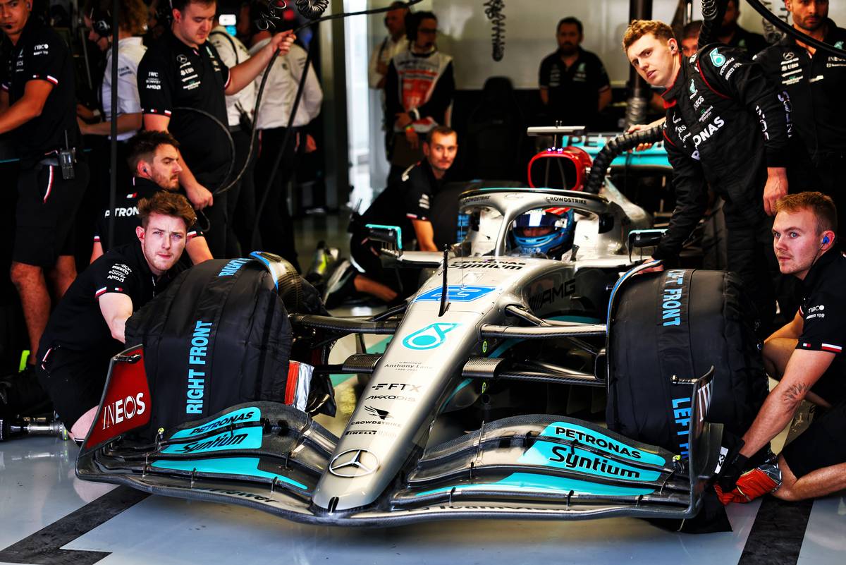 George Russell (GBR) Mercedes AMG F1 W13 - front wing. 28.10.2022. Formula 1 World Championship, Rd 20, Mexican Grand Prix, Mexico City, Mexico, Practice