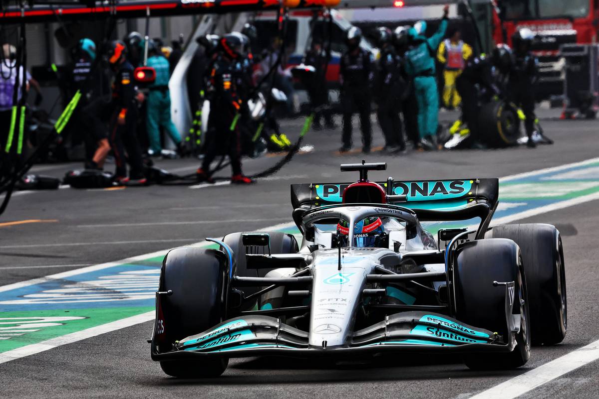 George Russell (GBR) Mercedes AMG F1 W13. 30.10.2022. Formula 1 World Championship, Rd 20, Mexican Grand Prix, Mexico City, Mexico, Race
