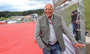 Tributes pour in for Red Bull's Dietrich Mateschitz