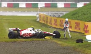 Schumacher under more pressure after post-FP1 accident