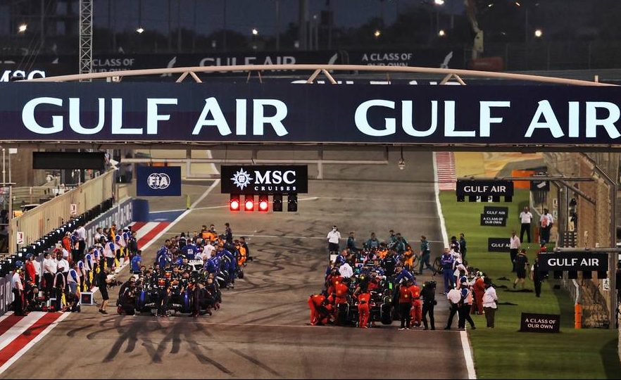 The grid before the start of the race. 20.03.2022. Formula 1 World Championship, Rd 1, Bahrain Grand Prix, Sakhir, Bahrain, Race