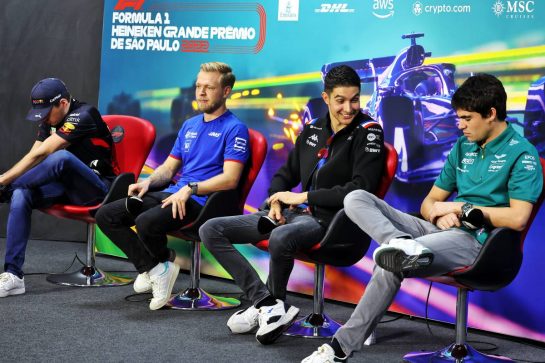 (L to R): Max Verstappen (NLD) Red Bull Racing; Kevin Magnussen (DEN) Haas F1 Team; Esteban Ocon (FRA) Alpine F1 Team; and Lance Stroll (CDN) Aston Martin F1 Team, in the FIA Press Conference.
10.11.2022. Formula 1 World Championship, Rd 21, Brazilian Grand Prix, Sao Paulo, Brazil, Preparation Day.
- www.xpbimages.com, EMail: requests@xpbimages.com © Copyright: Bearne / XPB Images