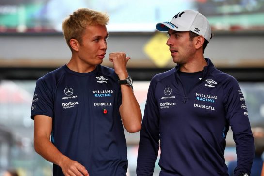 (L to R): Alexander Albon (THA) Williams Racing with Nicholas Latifi (CDN) Williams Racing.
11.11.2022. Formula 1 World Championship, Rd 21, Brazilian Grand Prix, Sao Paulo, Brazil, Qualifying Day.
- www.xpbimages.com, EMail: requests@xpbimages.com © Copyright: Coates / XPB Images
