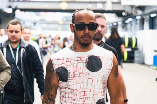 Lewis Hamilton (GBR) Mercedes AMG F1.
11.11.2022. Formula 1 World Championship, Rd 21, Brazilian Grand Prix, Sao Paulo, Brazil, Qualifying Day.
- www.xpbimages.com, EMail: requests@xpbimages.com © Copyright: Bearne / XPB Images