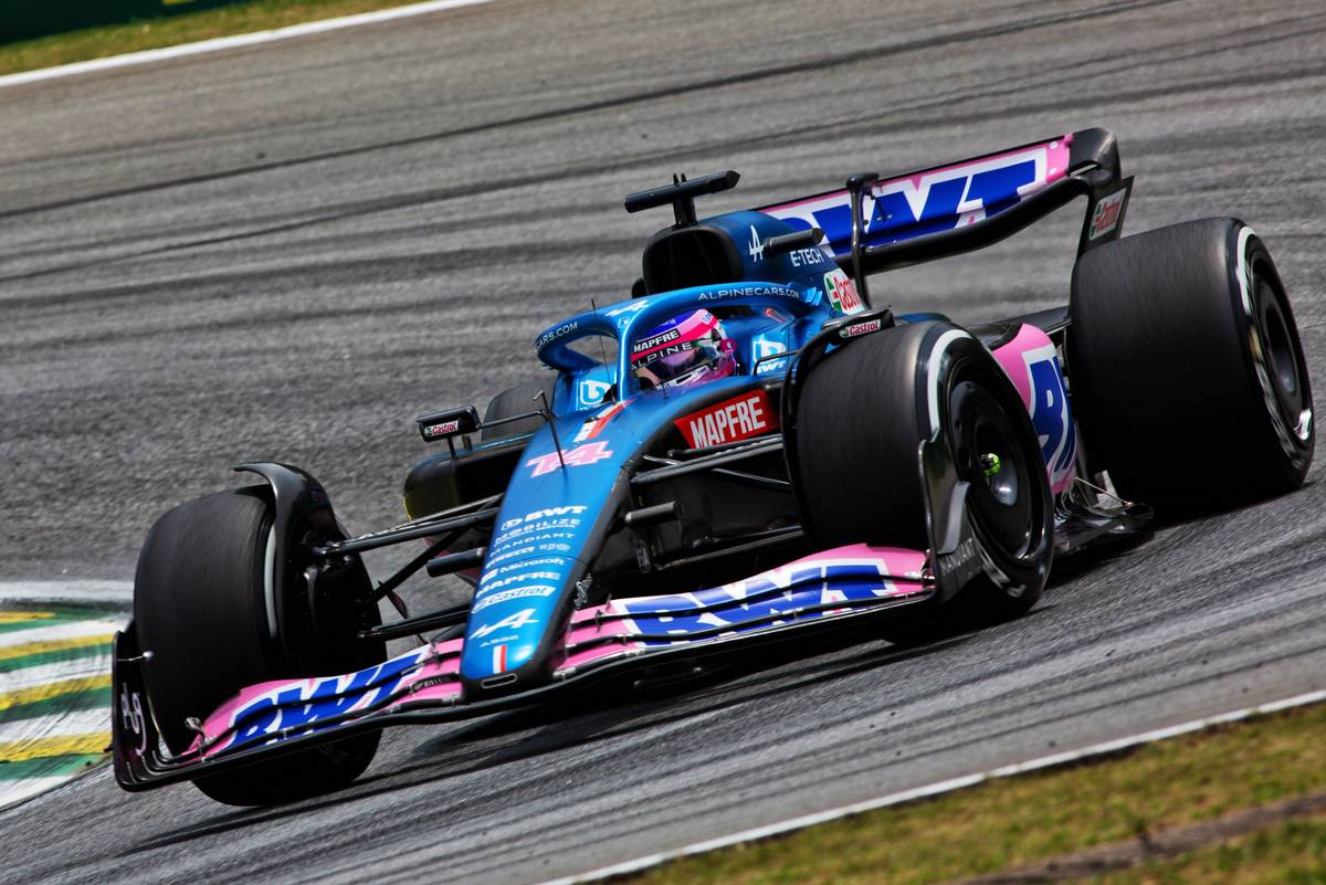 Fernando Alonso (ESP) Alpine F1 Team A522. 11.11.2022. Formula 1 World Championship, Rd 21, Brazilian Grand Prix, Sao Paulo, Brazil, Qualifying