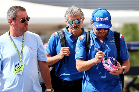 Fernando Alonso (ESP), Alpine F1 Team 
18.11.2022. Formula 1 World Championship, Rd 22, Abu Dhabi Grand Prix, Yas Marina Circuit, Abu Dhabi, Practice Day.
- www.xpbimages.com, EMail: requests@xpbimages.com © Copyright: Charniaux / XPB Images