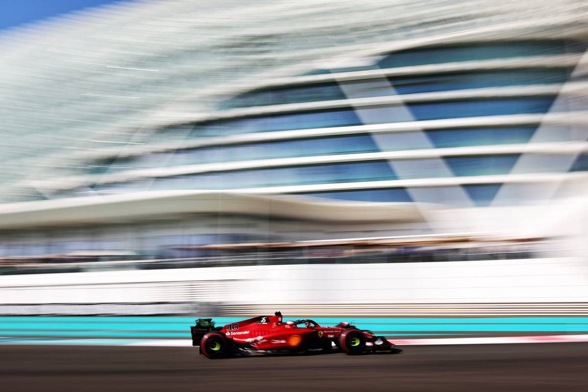 Leclerc: Ferrari ‘berjuang dengan kecepatan karena degradasi’