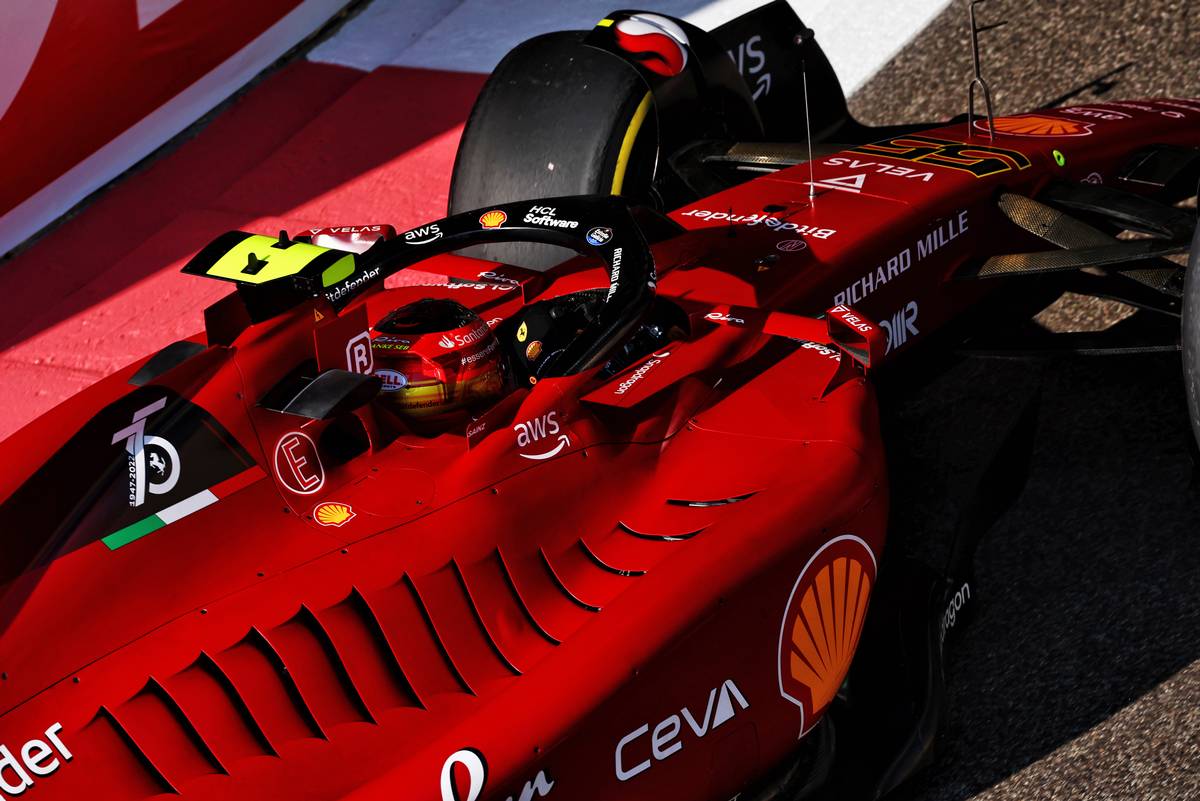 Ferrari membawa mitra tim baru Genesys