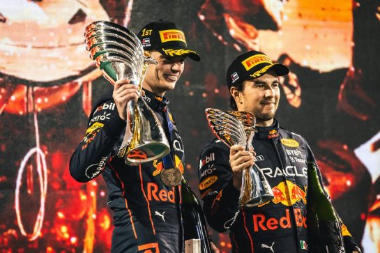 (L to R): Race winner Max Verstappen (NLD) Red Bull Racing celebrates on the podium with third placed team mate Sergio Perez (MEX) Red Bull Racing.
20.11.2022. Formula 1 World Championship, Rd 22, Abu Dhabi Grand Prix, Yas Marina Circuit, Abu Dhabi, Race Day.
- www.xpbimages.com, EMail: requests@xpbimages.com © Copyright: Bearne / XPB Images