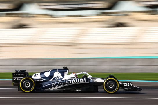 Nyck de Vries (NLD) Alpha Tauri 22.11.2022. Formula 1 Testing, Yas Marina Circuit, Abu Dhabi, Tuesday.- www.xpbimages.com, EMail: requests@xpbimages.com © Copyright: Charniaux / XPB Images