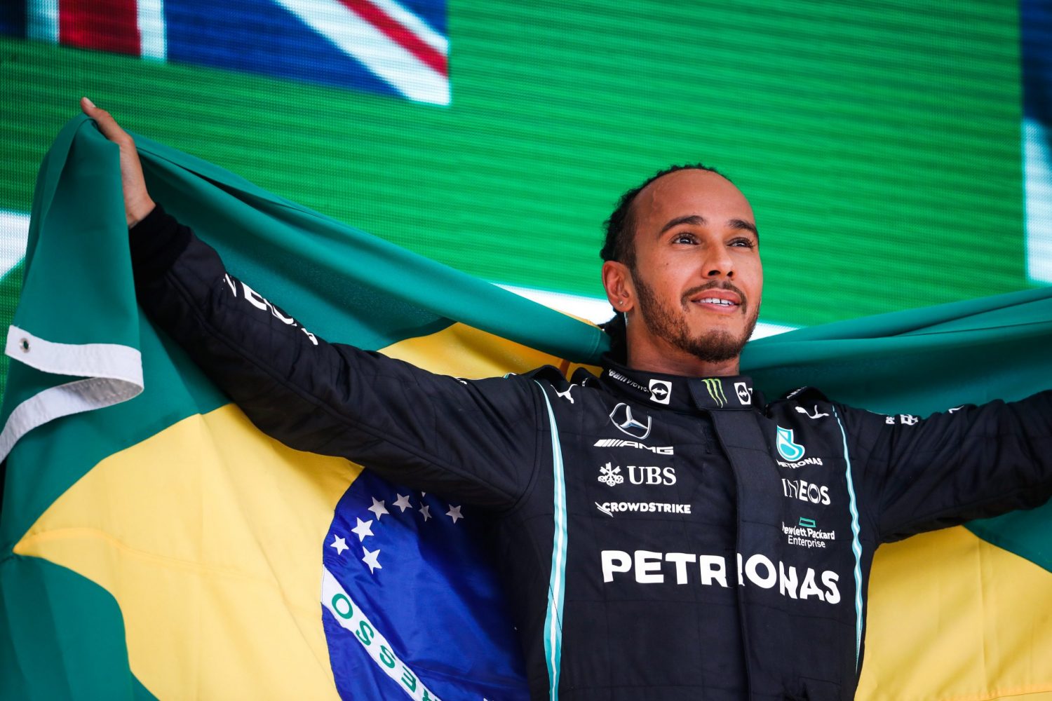 Hamilton Dedicates Honorary Brazilian Citizenship To Senna