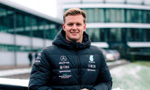 Mercedes extends Schumacher F1 reserve role to McLaren