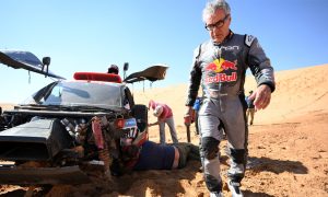 Sainz Sr. down again… but not yet out!