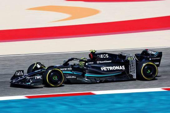 Lewis Hamilton (GBR) Mercedes AMG F1 W14.
24.02.2023. Formula 1 Testing, Sakhir, Bahrain, Day Two.
- www.xpbimages.com, EMail: requests@xpbimages.com © Copyright: Charniaux / XPB Images