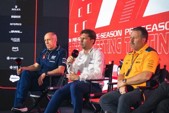 (L to R): Franz Tost (AUT) AlphaTauri Team Principal; James Vowles (GBR) Williams Racing Team Principal; and Zak Brown (USA) McLaren Executive Director, in the FIA Press Conference.
24.02.2023. Formula 1 Testing, Sakhir, Bahrain, Day Two.
- www.xpbimages.com, EMail: requests@xpbimages.com © Copyright: Bearne / XPB Images