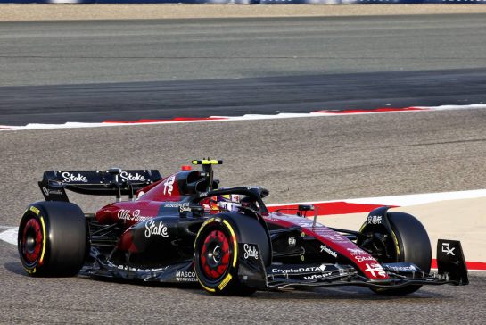 Zhou Guanyu (CHN) Alfa Romeo F1 Team C39.
24.02.2023. Formula 1 Testing, Sakhir, Bahrain, Day Two.
- www.xpbimages.com, EMail: requests@xpbimages.com © Copyright: Batchelor / XPB Images