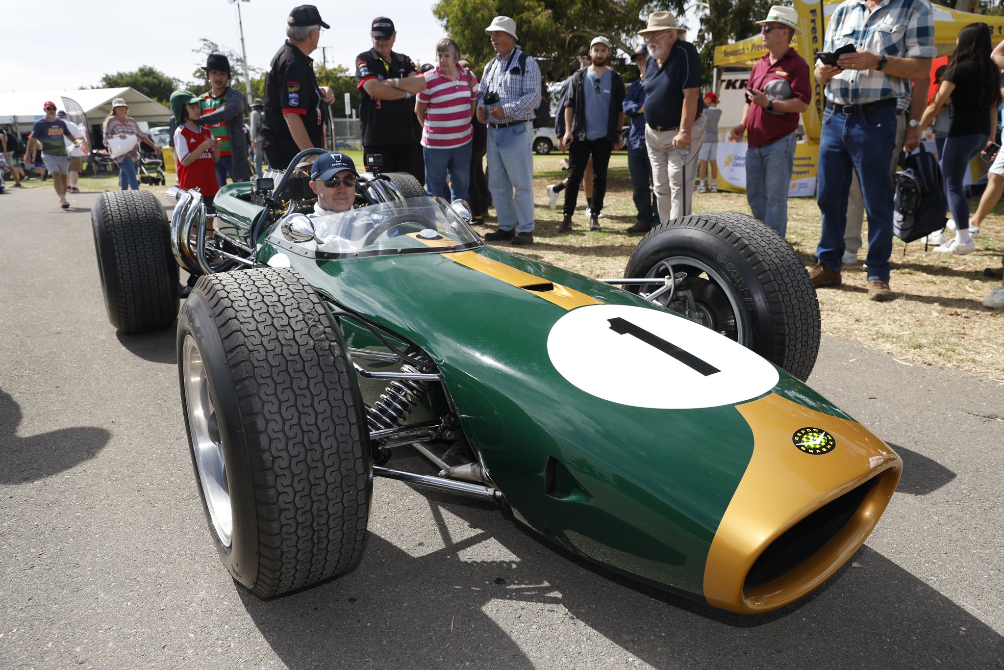 Brabham boys roll out Dad's championship winning BT19