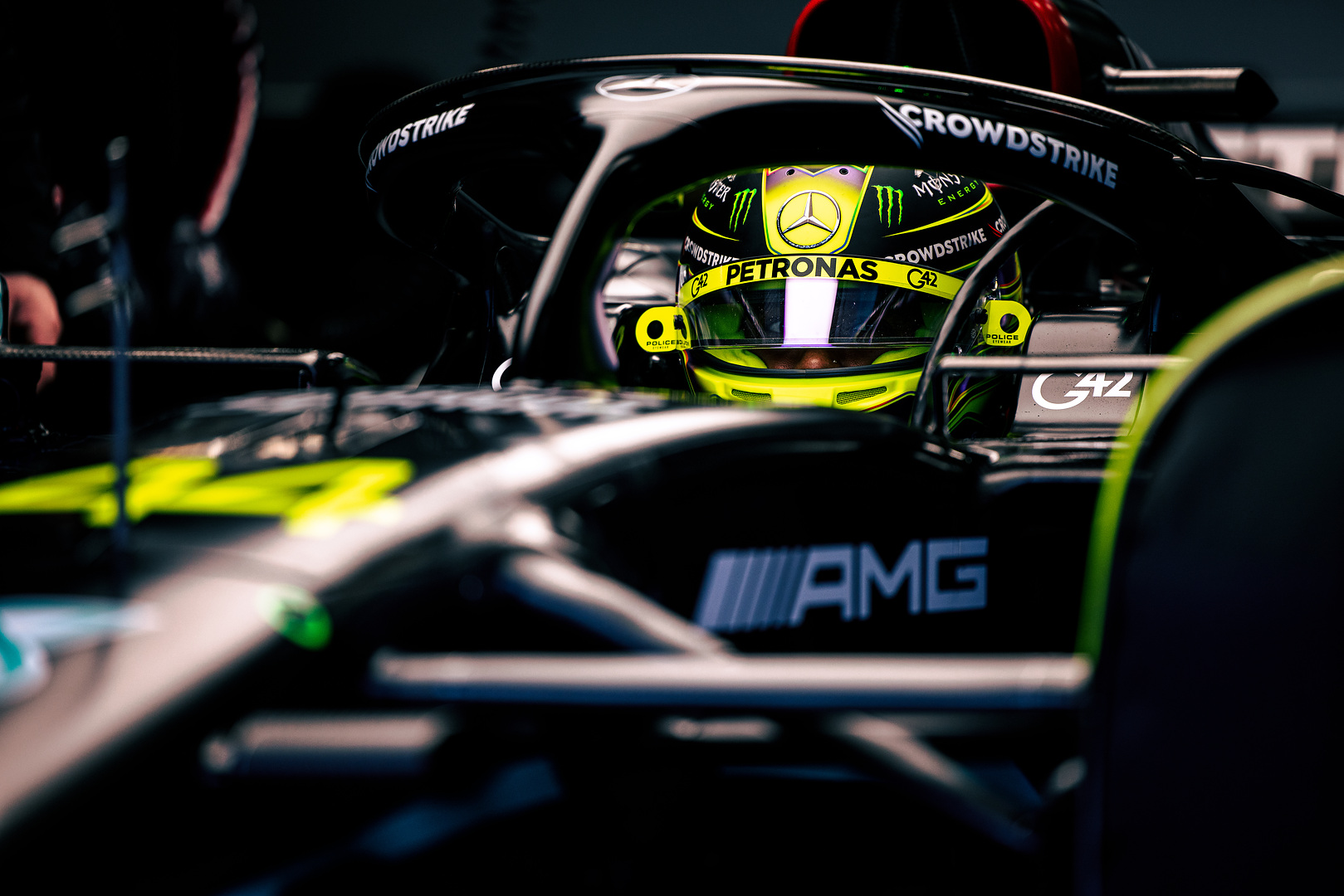 Wolff menegaskan Mercedes ‘bersatu’ di tengah frustrasi Hamilton