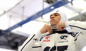 De Vries 'encouraged' by AlphaTauri pace in F1's midfield