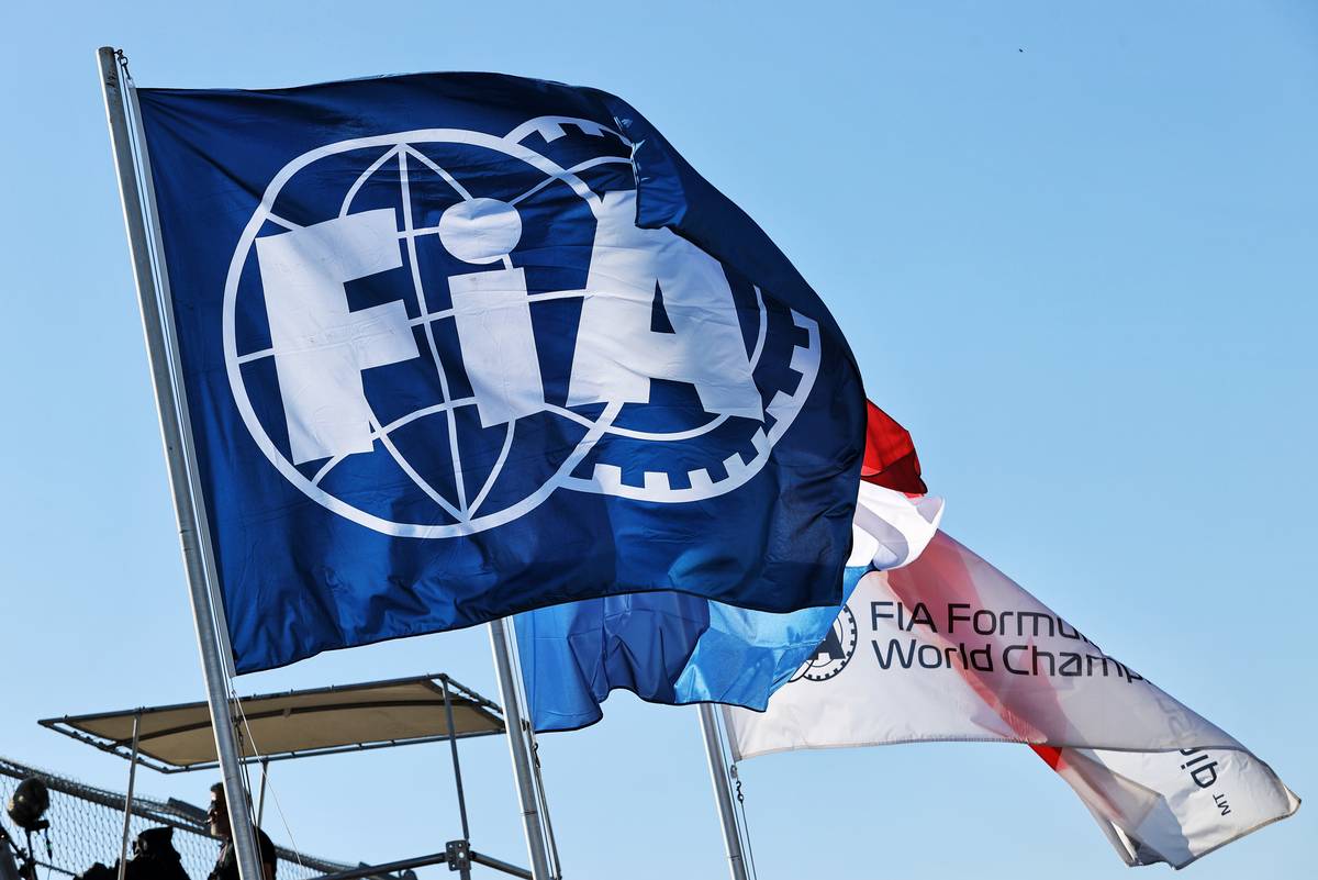 Circuit atmosphere - FIA Flag.
01.09.2022. Formula 1 World Championship, Rd 14, Dutch Grand Prix, Zandvoort, Netherlands, Preparation Day.
- www.xpbimages.com, EMail: requests@xpbimages.com © Copyright: Moy / XPB Images