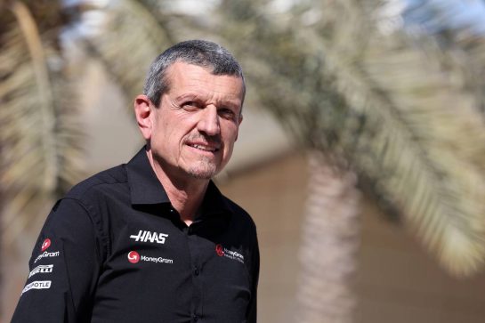 Guenther Steiner (ITA) Haas F1 Team Prinicipal.
02.03.2023. Formula 1 World Championship, Rd 1, Bahrain Grand Prix, Sakhir, Bahrain, Preparation Day.
- www.xpbimages.com, EMail: requests@xpbimages.com © Copyright: Bearne / XPB Images