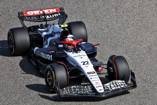 Yuki Tsunoda (JPN) AlphaTauri AT04.
03.03.2023. Formula 1 World Championship, Rd 1, Bahrain Grand Prix, Sakhir, Bahrain, Practice Day
- www.xpbimages.com, EMail: requests@xpbimages.com © Copyright: Bearne / XPB Images