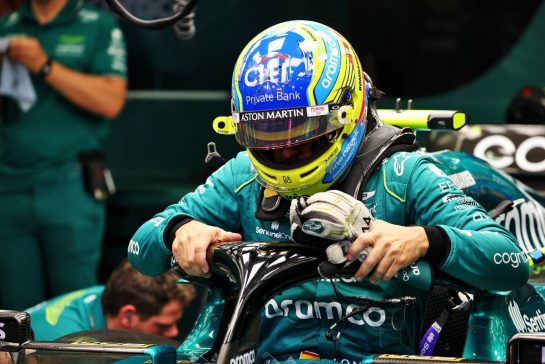 Fernando Alonso (ESP) Aston Martin F1 Team AMR23.
03.03.2023. Formula 1 World Championship, Rd 1, Bahrain Grand Prix, Sakhir, Bahrain, Practice Day
- www.xpbimages.com, EMail: requests@xpbimages.com © Copyright: Batchelor / XPB Images