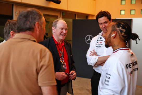 (L to R): Gerhard Berger (AUT) with HSH Prince Albert of Monaco (MON); Toto Wolff (GER) Mercedes AMG F1 Shareholder and Executive Director; and Lewis Hamilton (GBR) Mercedes AMG F1.
04.03.2023. Formula 1 World Championship, Rd 1, Bahrain Grand Prix, Sakhir, Bahrain, Qualifying Day.
- www.xpbimages.com, EMail: requests@xpbimages.com © Copyright: Coates / XPB Images