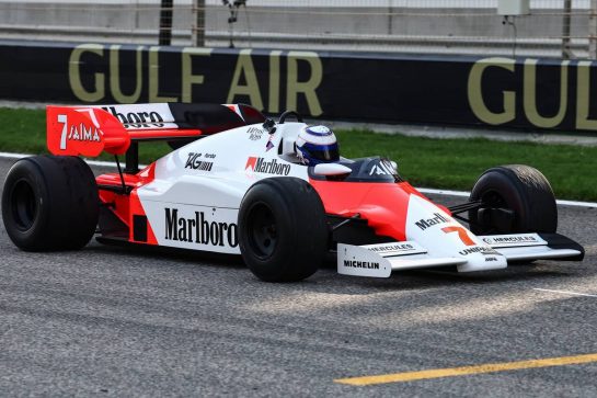 Alain Prost (FRA), drives his 1984 McLaren 05.03.2023. Formula 1 World Championship, Rd 1, Bahrain Grand Prix, Sakhir, Bahrain, Race Day.- www.xpbimages.com, EMail: requests@xpbimages.com © Copyright: Charniaux / XPB Images