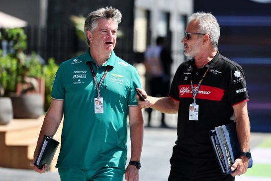 (L to R): Andy Stevenson (GBR) Aston Martin F1 Team Manager with Beat Zehnder (SUI) Alfa Romeo F1 Sporting Director.
17.03.2023. Formula 1 World Championship, Rd 2, Saudi Arabian Grand Prix, Jeddah, Saudi Arabia, Practice Day.
- www.xpbimages.com, EMail: requests@xpbimages.com © Copyright: Moy / XPB Images
