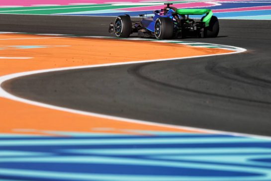 Alexander Albon (THA) Williams Racing FW45.
17.03.2023. Formula 1 World Championship, Rd 2, Saudi Arabian Grand Prix, Jeddah, Saudi Arabia, Practice Day.
- www.xpbimages.com, EMail: requests@xpbimages.com © Copyright: Moy / XPB Images
