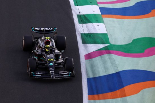 Lewis Hamilton (GBR) Mercedes AMG F1 W14.
17.03.2023. Formula 1 World Championship, Rd 2, Saudi Arabian Grand Prix, Jeddah, Saudi Arabia, Practice Day.
- www.xpbimages.com, EMail: requests@xpbimages.com © Copyright: Coates / XPB Images