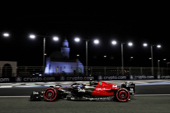 Zhou Guanyu (CHN) Alfa Romeo F1 Team C43.
17.03.2023. Formula 1 World Championship, Rd 2, Saudi Arabian Grand Prix, Jeddah, Saudi Arabia, Practice Day.
- www.xpbimages.com, EMail: requests@xpbimages.com © Copyright: Bearne / XPB Images